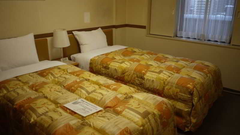 Toyoko Inn Hokkaido Sapporo Susukino Minami Exterior photo